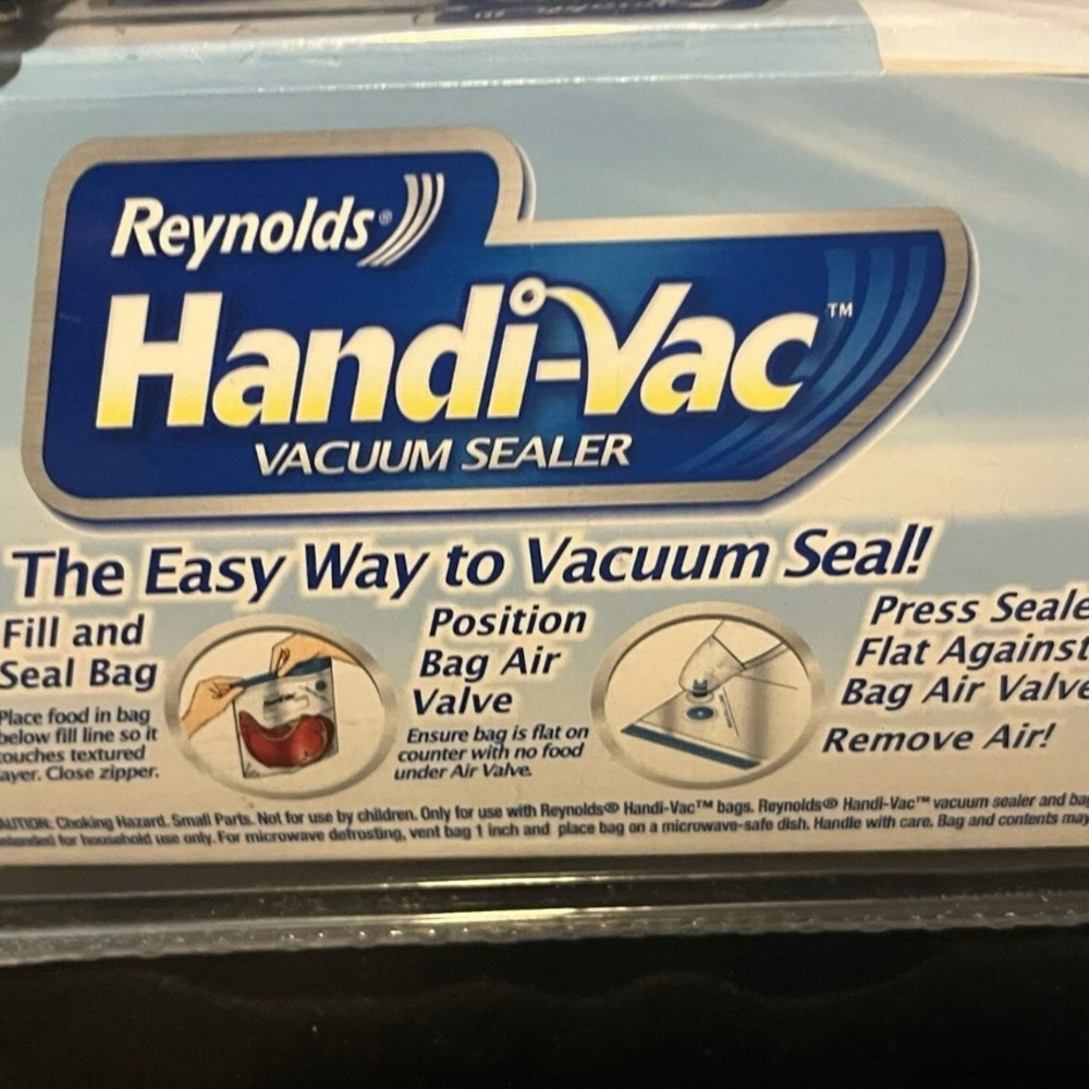 Vacuum Sealer, Reynolds Handi-Vac Vacuum NEW